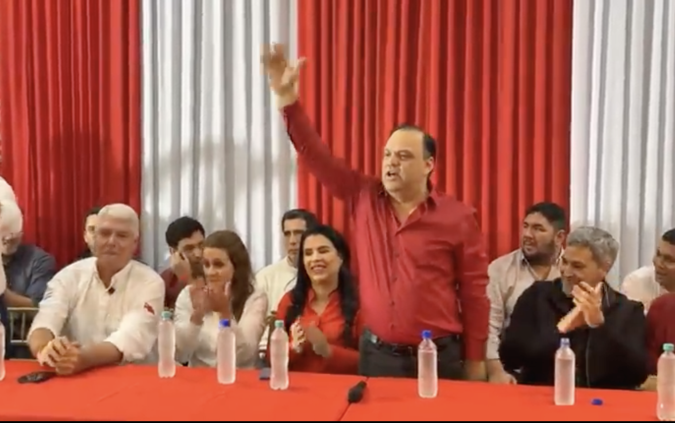 Varela oficializa su incorporación a la disidencia colorada con apoyo a Wiens